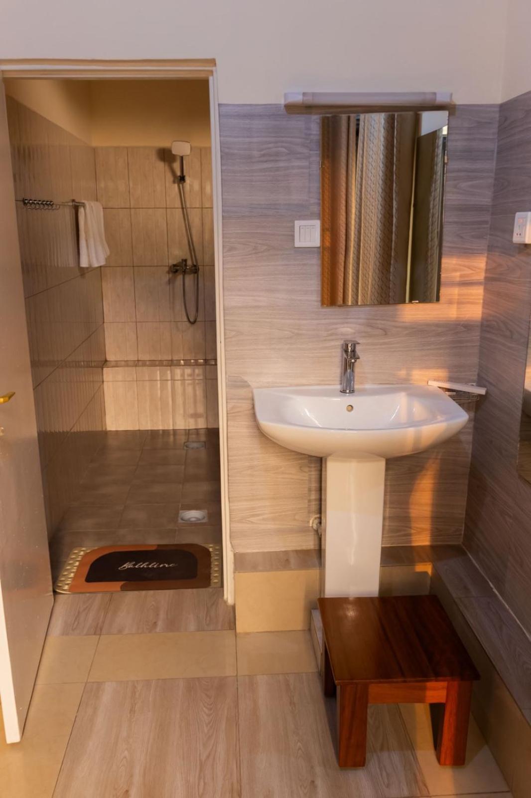 Comfort B&B Kigali Extérieur photo