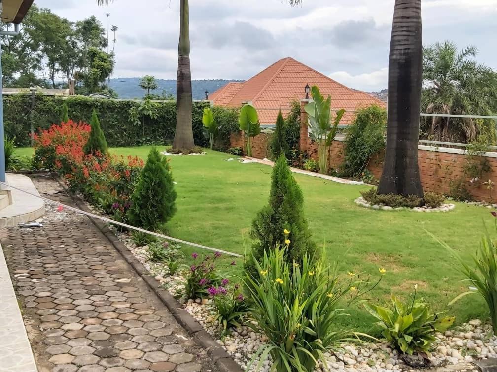 Comfort B&B Kigali Extérieur photo